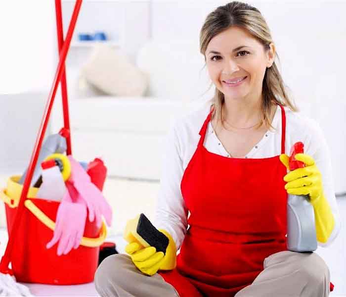 Có phải mua bảo hiểm cho người giúp việc không?